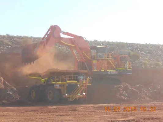 Hitachi 3600 Rebuild and Mobilization to site — photo 1