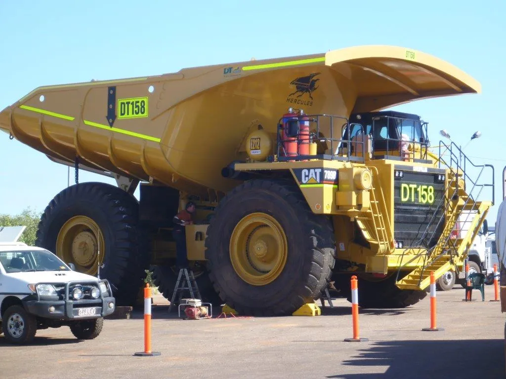 Move 6 CAT 785 Dump Trucks from Emerald Qld to Koolan Island WA — photo 5