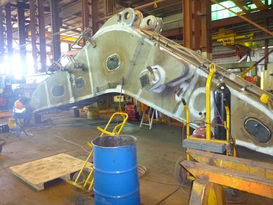 Hitachi 3600 Rebuild and Mobilization to site — photo 33